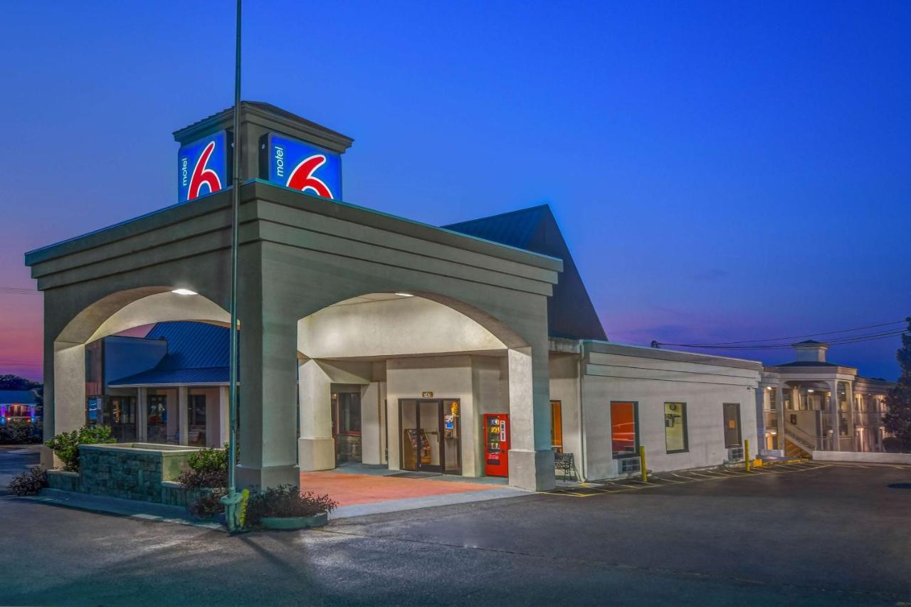 Motel 6-Calhoun, Ga Екстер'єр фото